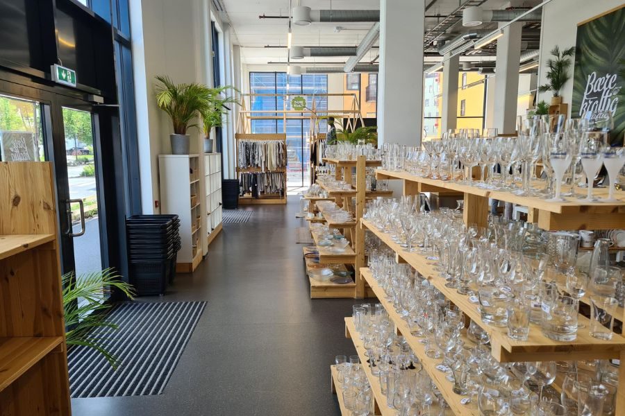 Lokalene er store og lyse hos Bærekraftig Gjenbruk Ulven