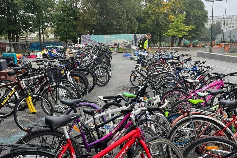 brukte sykler på loppemarkedet på marienlyst skole