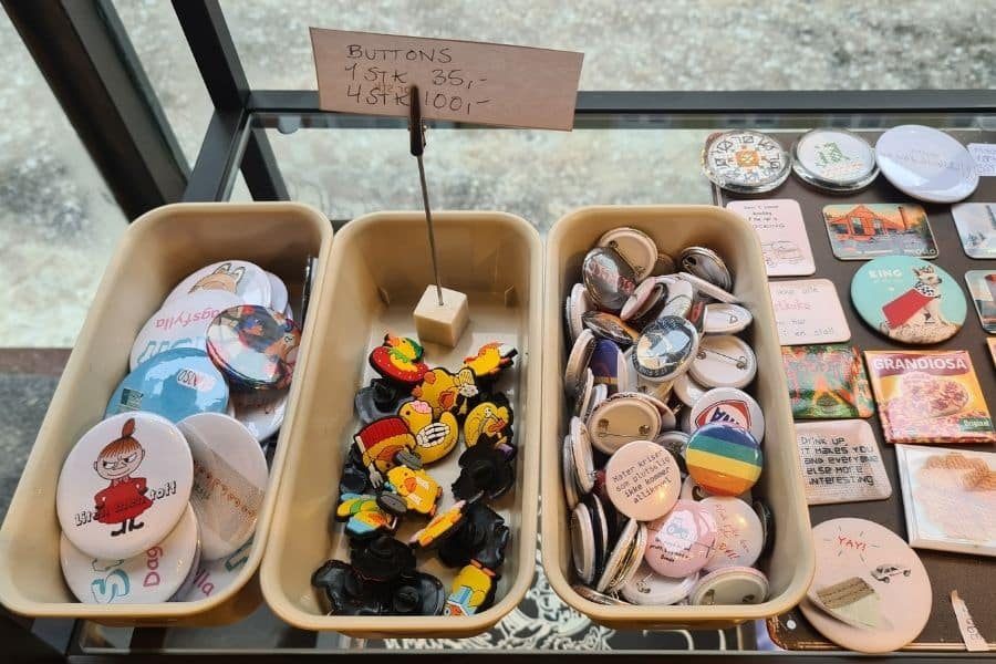 buttons hos hos fiffis gaver