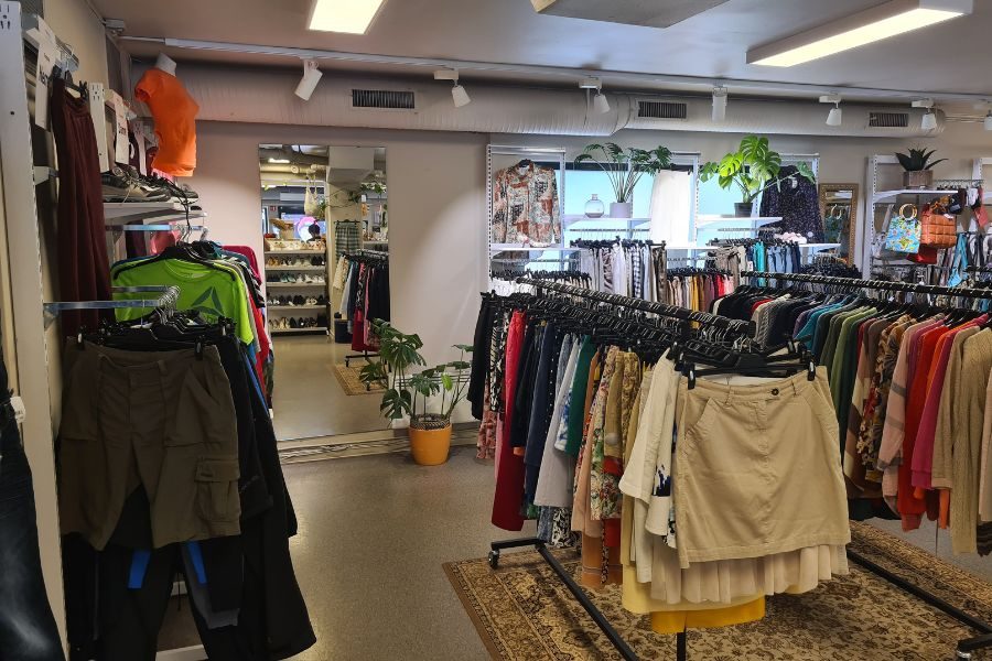 Stor dameavdeling hos Fretex i Ullevålsveien