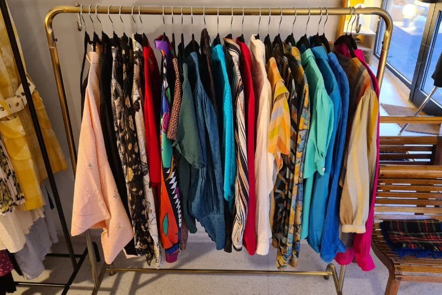 fargerike skjorter og bluser hos i stduio lux