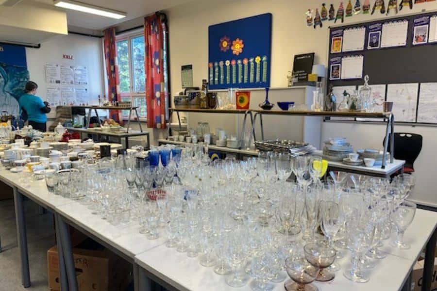glass på loppis på tonsenhagen skole