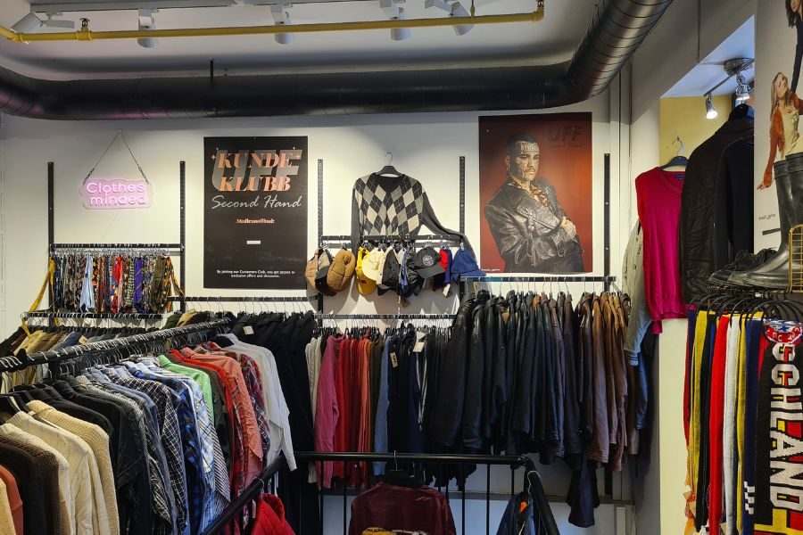 Avdeling med secondhand og vintage herreklær hos UFF Grunerløkka