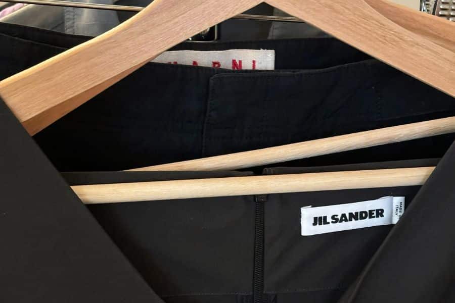 klær fra jil sander hos repertoire