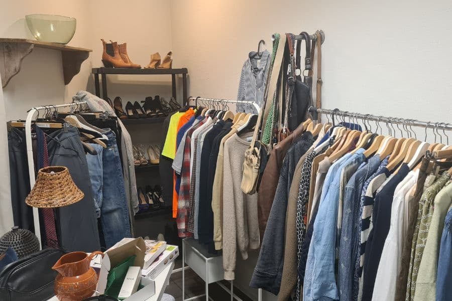 mye brukte klær hos helsfyr brukthandel