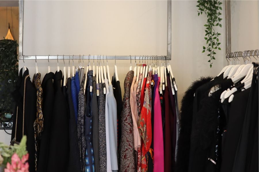secondhand og vintage dameklær hos ma vintage på frogner