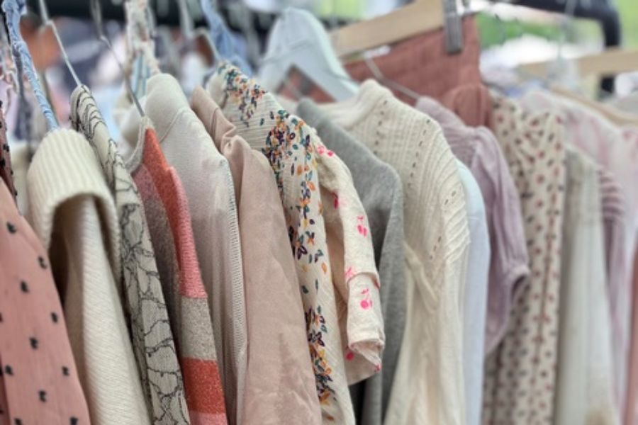 secondhand og vintage hos lilleaker bazar