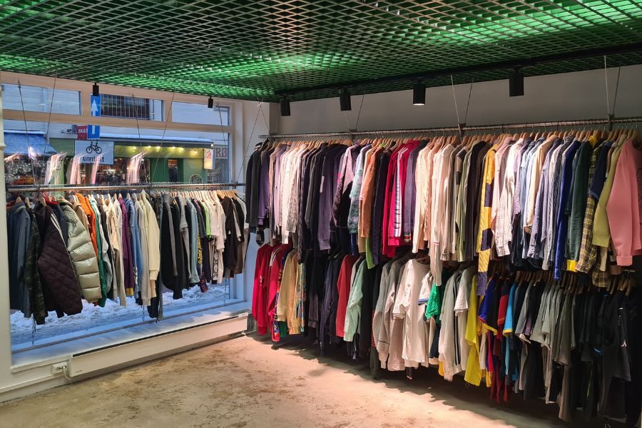 stort utvalg secondhand og vintage hos ditto løkka