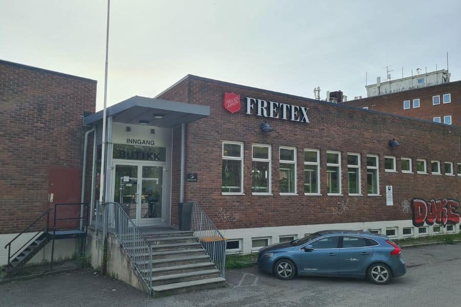 Utenfor lokalene på Fretex Alnabru