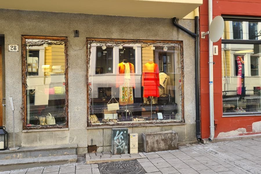 utenfor lokalene til ma vintage